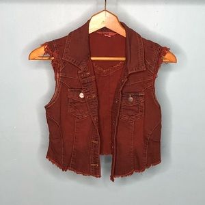 • Bullhead Black • Distressed • Cropped • Vest